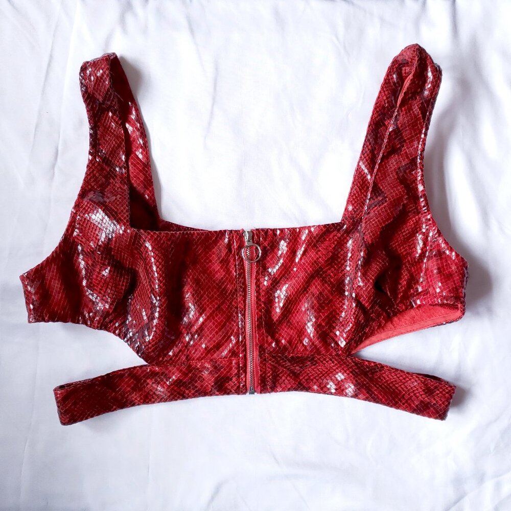 PrettyLittleThing red snakeskin crop top bra 6